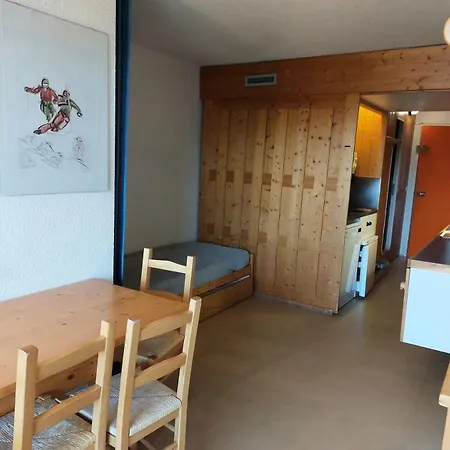Appartement Résidence Belles Challes - Pour 4 Personnes 35 *